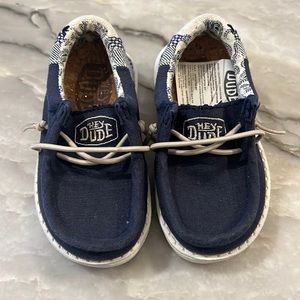 Size 6 Hey dude - worn once